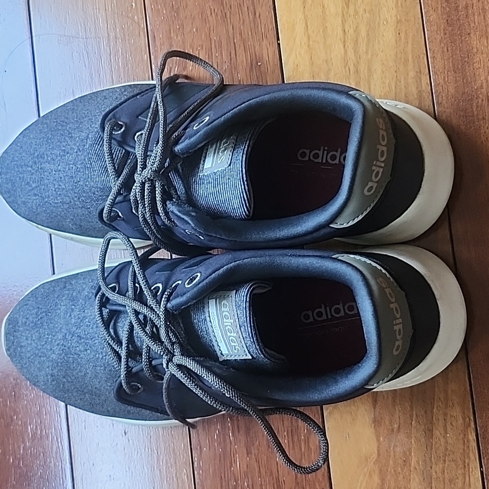 Men's Adidas Cloud Foam Sneakers